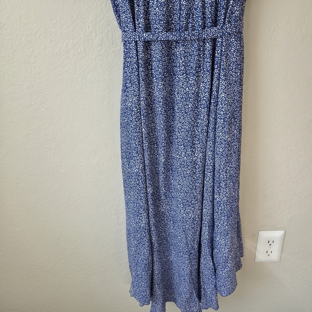 Zesica Wrap Fuffler Midi Dress Womens M Blue/White Floral Short Sleeve VNeck - Picture 12 of 16